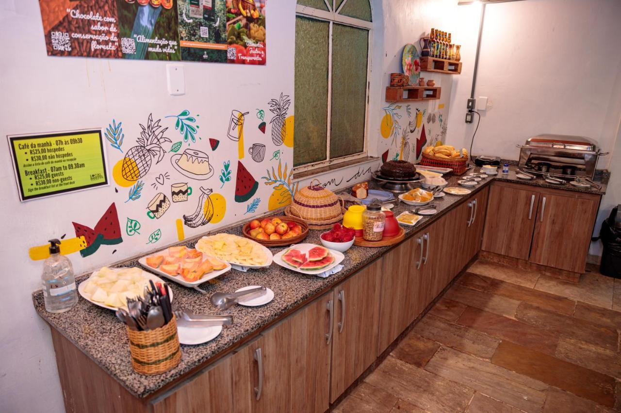 Hostel Local *