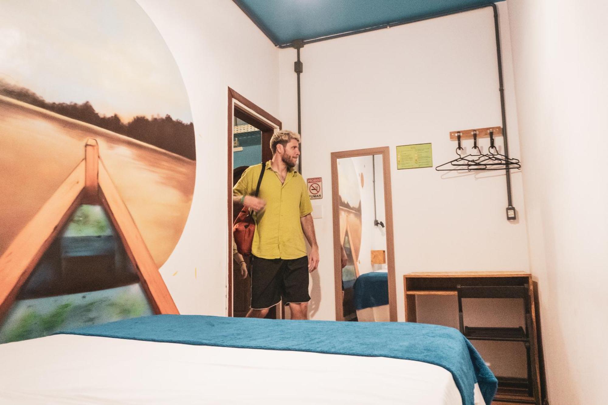 Hostel Local